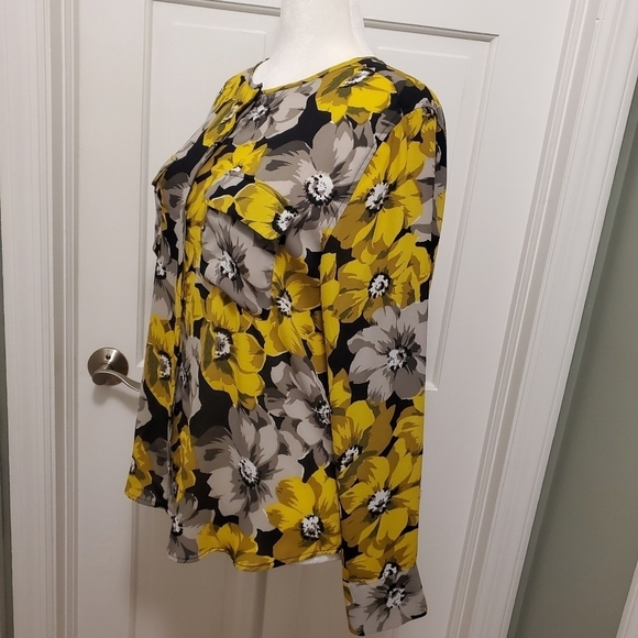Who What Wear Yellow Floral Print Button Front Blouse Size XL - Picture 3 of 8